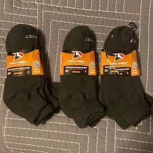 ProFeet Black 3 pair pck sock 3 sets for total of 9 pairs - fits mens size 8-10